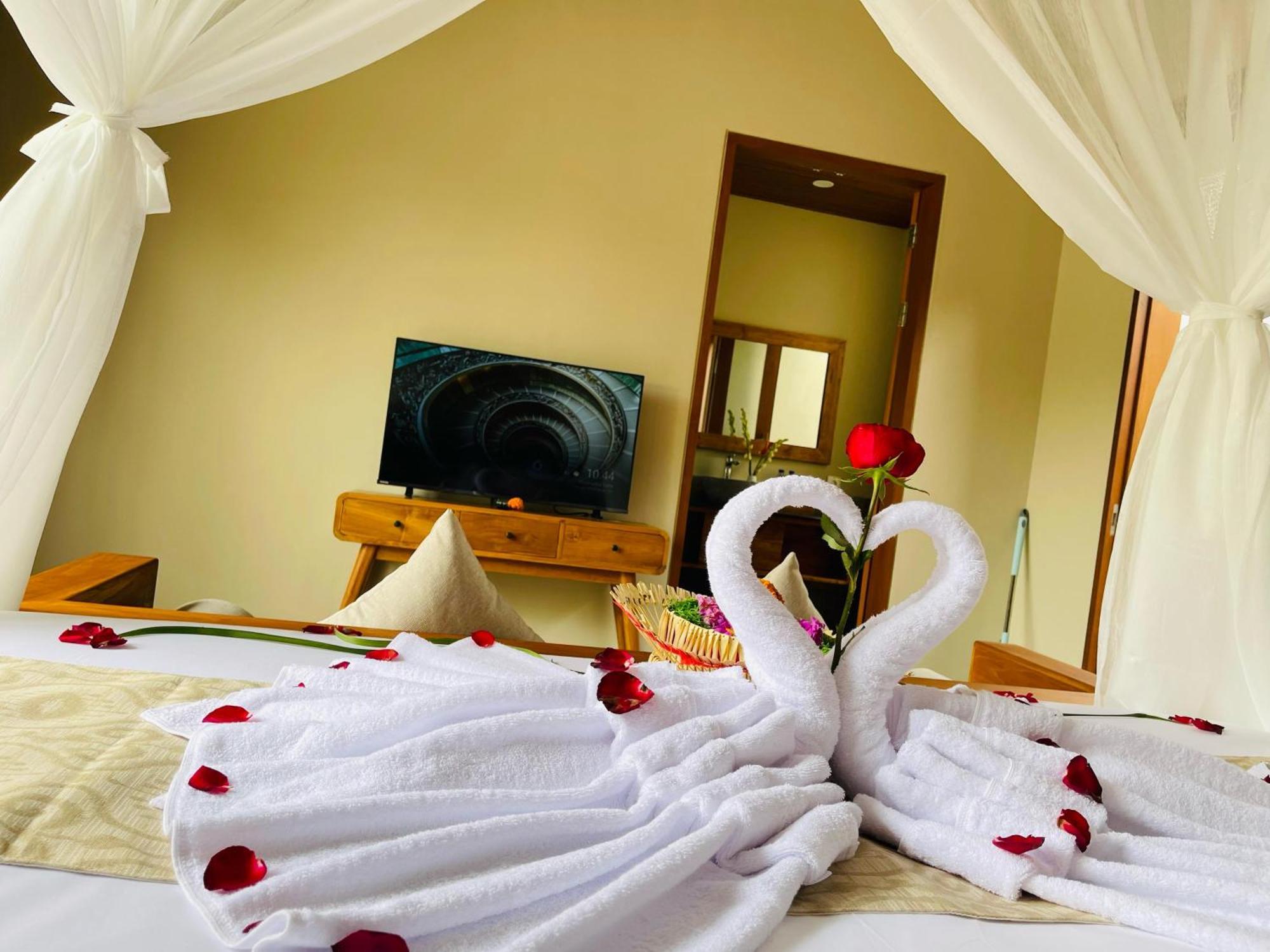 The Madawa Suites Ubud Exterior foto